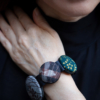textile-jewellery-bracelet-hiroko-gray-bamboo-silk-japan-valerie-hangel
