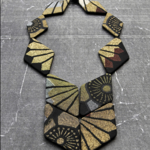 golden-scarab-necklace-gold-silk-fabric-kimono-hangel-art-gallery-carouge
