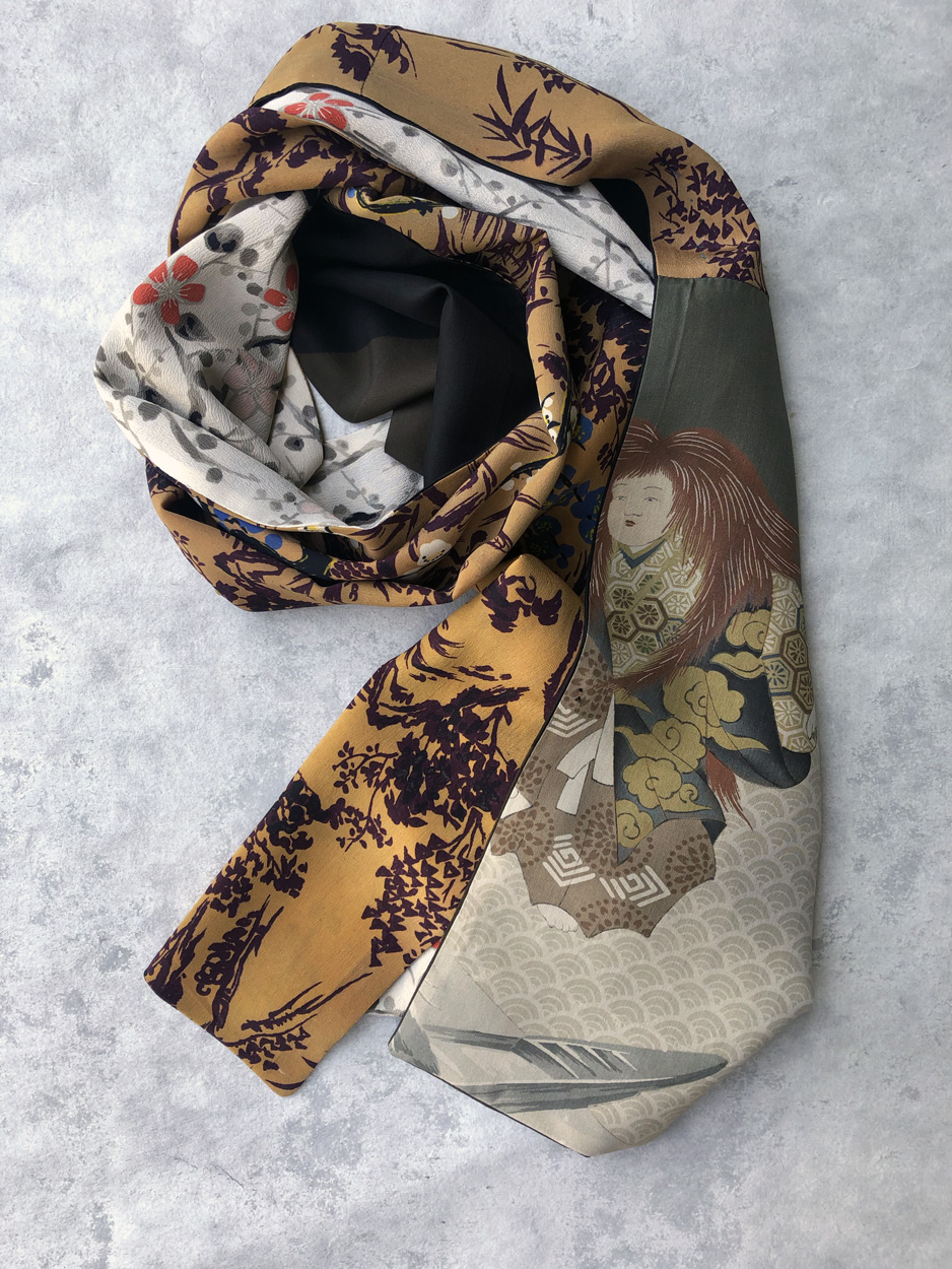 accessoires-echarpe-soie-kimonos-piece-unique-artisanat-local-tissus-anciens-accessoire-mode-valerie-hangel-galerie-h-carouge