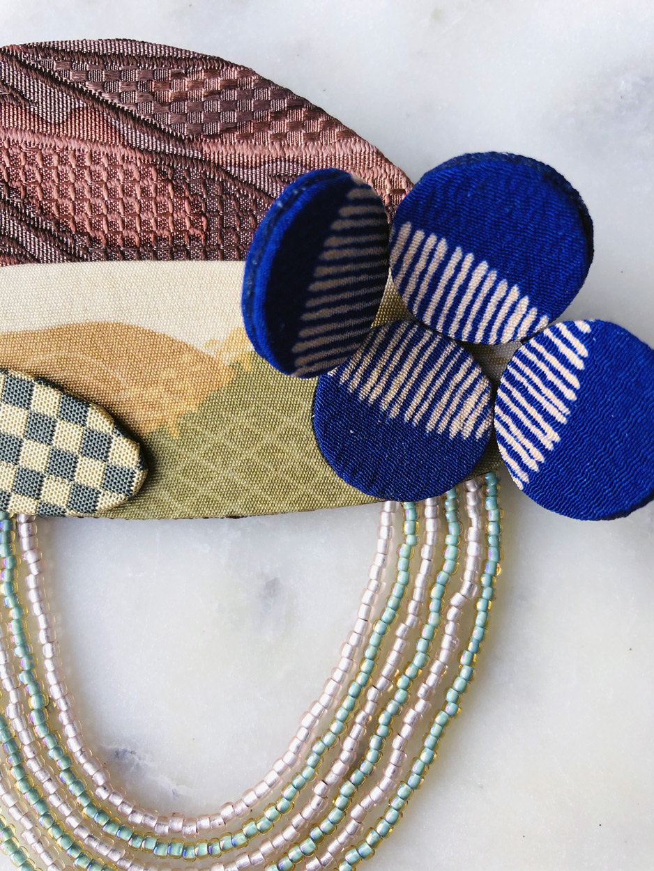 textile-brooch-landscape-autumn-winter-collection-accessories-jewelleryl-silk-kimono-valerie-hangel-geneva