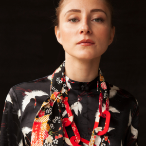 collier-soie-kimono-fait-main-bijoux-contemporains-artisanat-art-valerie-hangel-geneve
