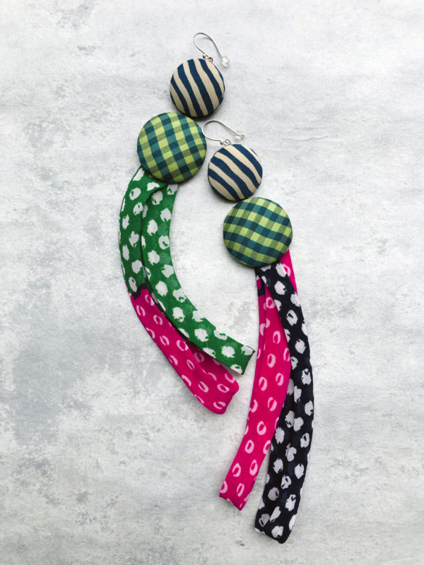 boucles-oreilles-bijou-createur-tissu-foulard-unique-collection-ete-valerie-hangel