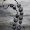 collier-collection-hiroko-claire-de-lune-soie-kimono-sautoir-bijou-accessoire-galerie-h-contemporain-hangel-carouge-geneve