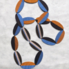 collier-paul-cravate-rayure-collection-accessoire-soie-bijoux-createur-valerie-hangel-galerie-h-carouge-geneve