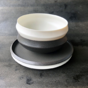 service-porcelaine-art-de-la-table-ceramique-contemporaine-coree-fait-main-bokyung-carouge